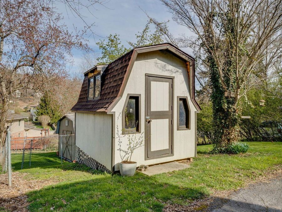 Property Image 37