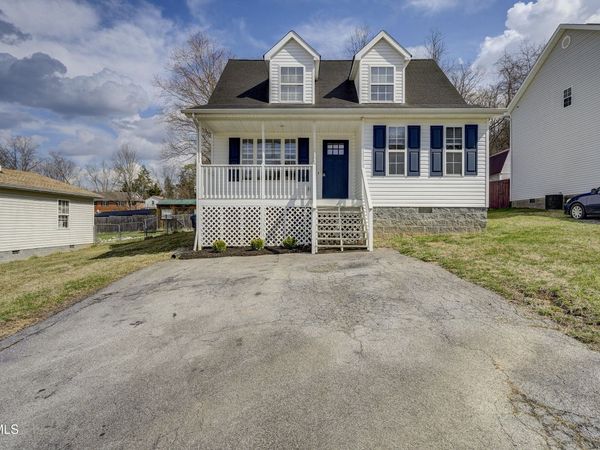 121 Saint James Place, Bristol, TN 37620