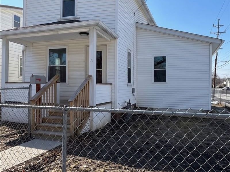 208 S 15th Street, Sebring, OH 44672 Photo 2