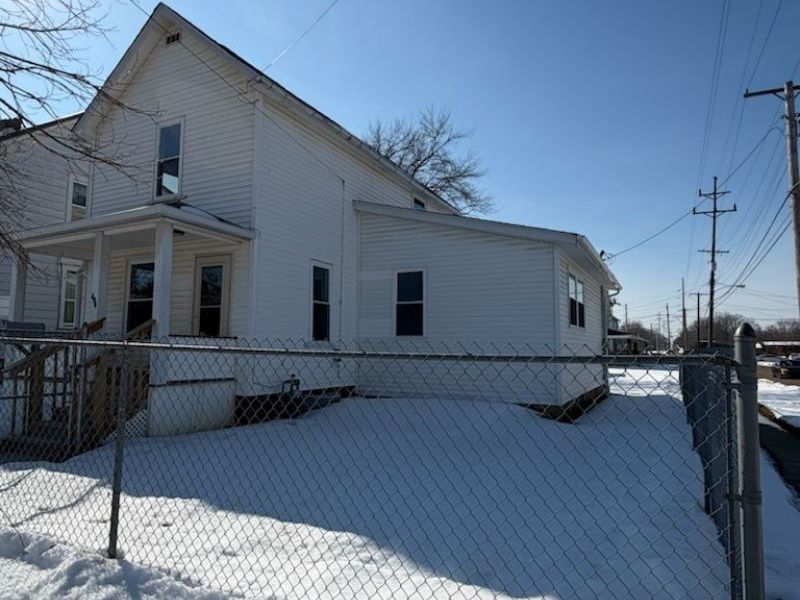 208 S 15th Street, Sebring, OH 44672 Photo 3