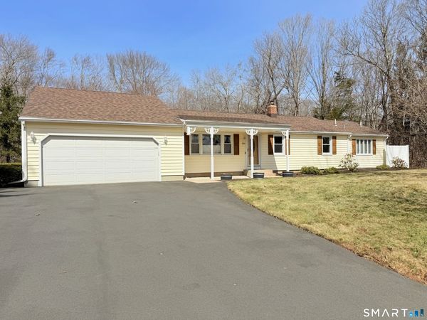 531 Clintonville, North Haven, CT 06473