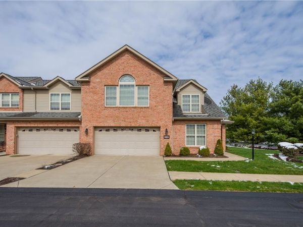 3004 Laura Lane, Lawrence, PA 15055