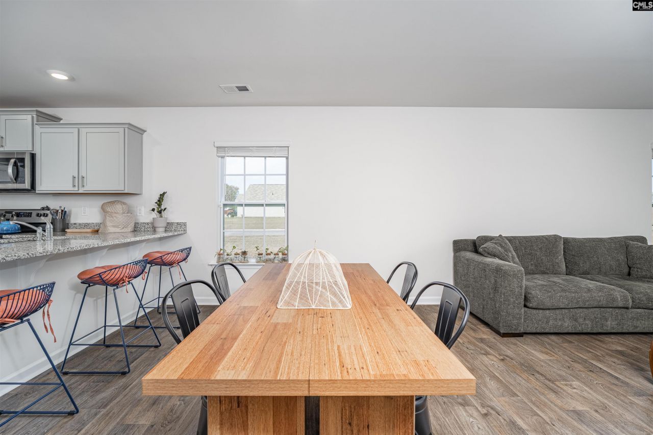 1843 Wildhorse Drive  Photo 12