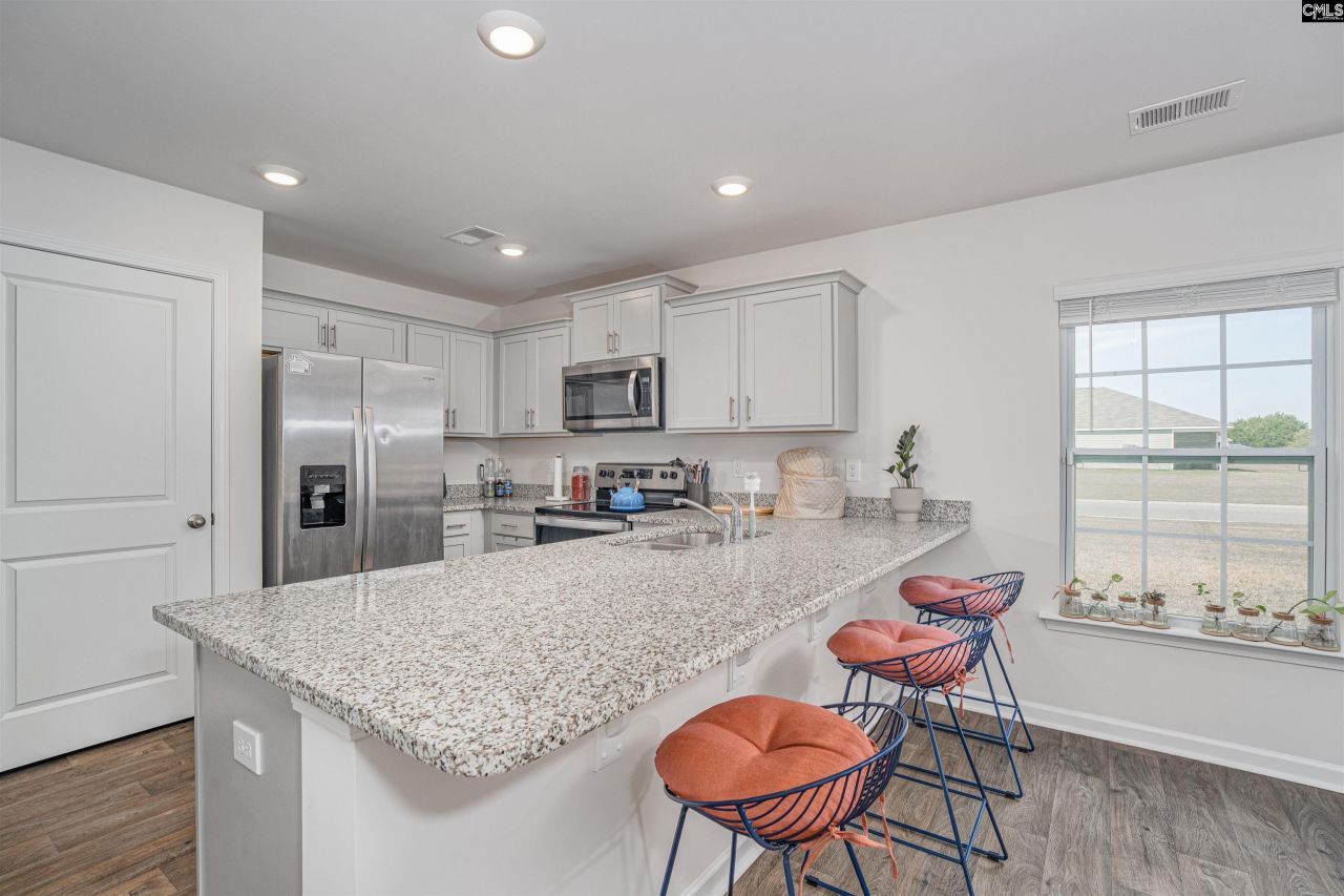 1843 Wildhorse Drive  Photo 9