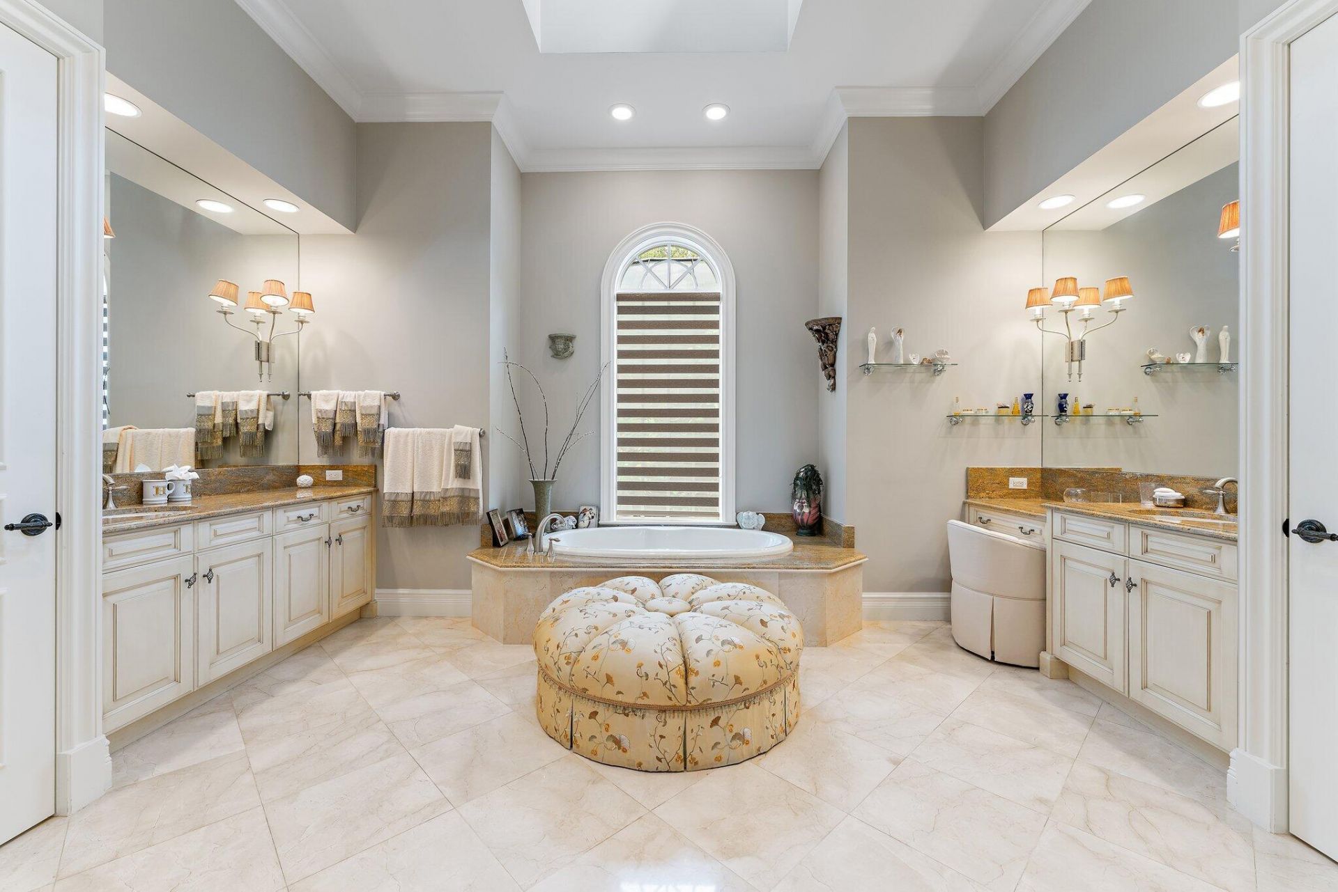 9980 SE Sandpine Lane, Hobe Sound, FL 33455 Photo