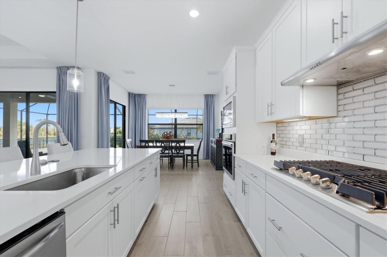 15306 Golden Beam Place, Bradenton, FL 34211 Photo