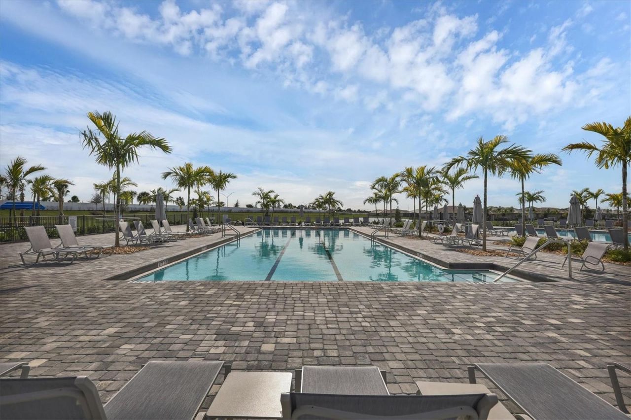 15306 Golden Beam Place, Bradenton, FL 34211 Photo