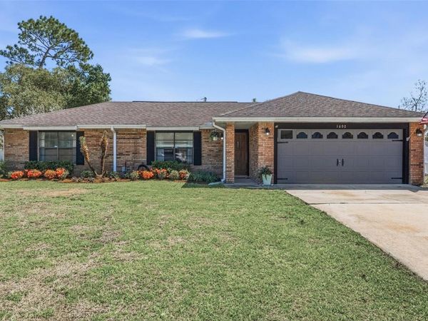 1602 LANSFIELD AVENUE, DELTONA, FL 32738