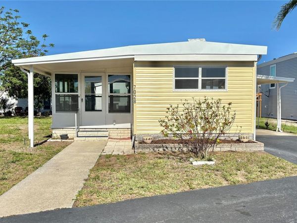 7028 MOUNT JUPITER DRIVE NE, Unit 601, ST PETERSBURG, FL 33702