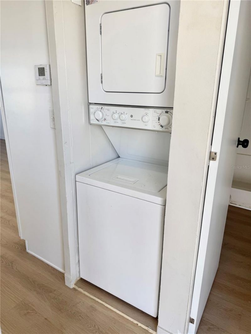 7028 Mount Jupiter Drive Ne, Unit 601, Saint Petersburg, FL 33702 Photo