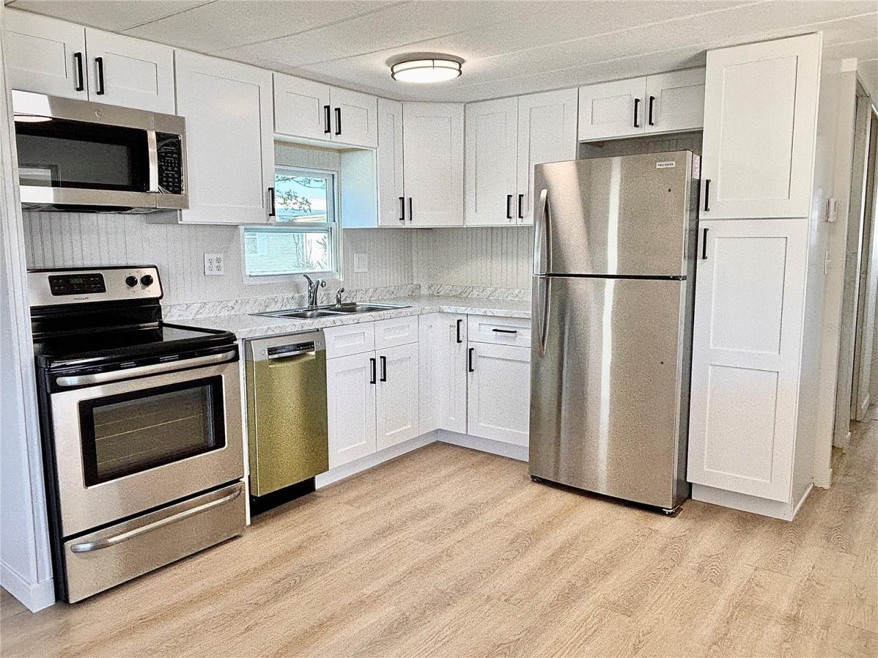 7028 Mount Jupiter Drive Ne, Unit 601, Saint Petersburg, FL 33702 Photo