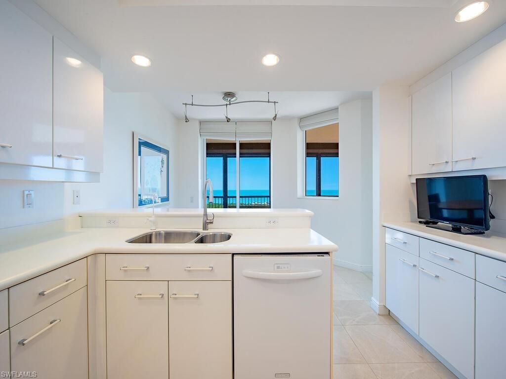 7225 Pelican Bay Blvd, Unit 1703, Naples, FL 34108 Photo