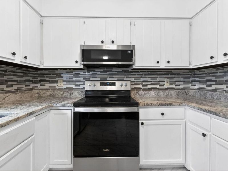 292 Moorfield Drive , Columbus, OH 43230 Photo 21