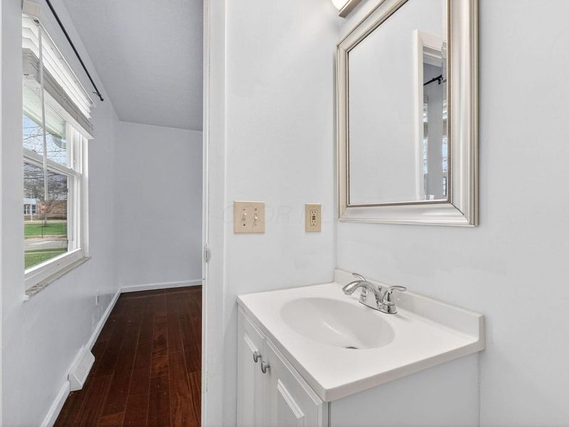 292 Moorfield Drive , Columbus, OH 43230 Photo 30