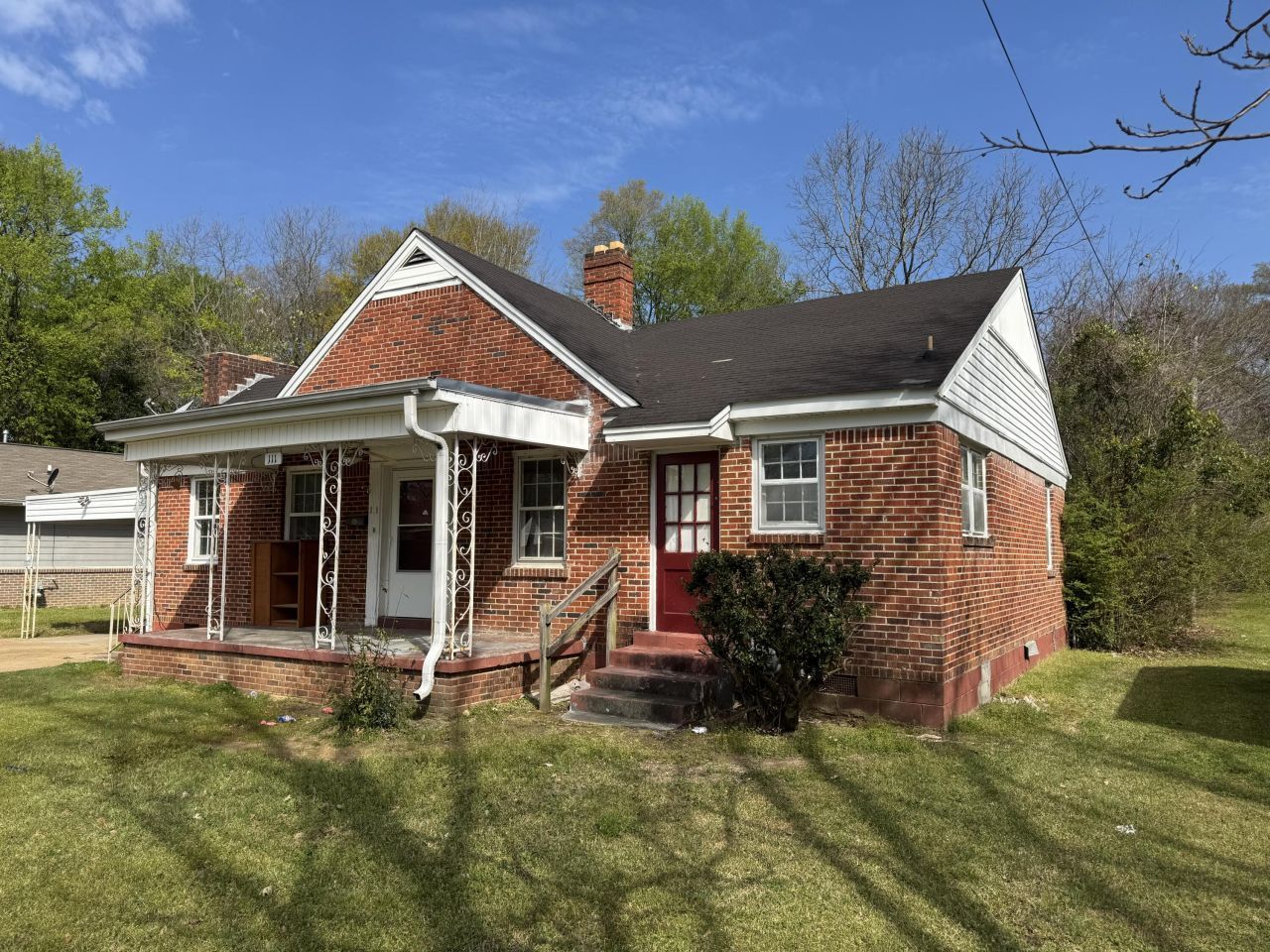 111 Brown, Columbus, MS 39702 Main Photo