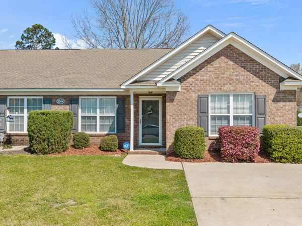 2564 Saddleback Drive, Unit B, Winterville, NC 28590