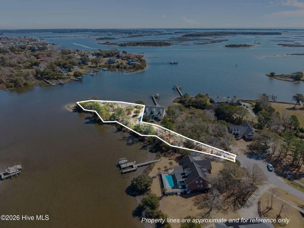 117 Lydia Drive, Swansboro, NC 28584