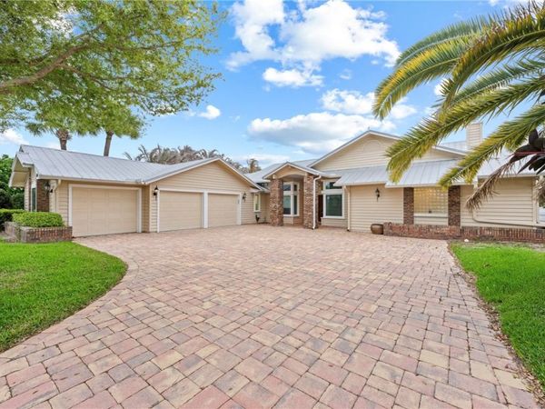 69 Cache Cay Drive, Vero Beach, FL 32963
