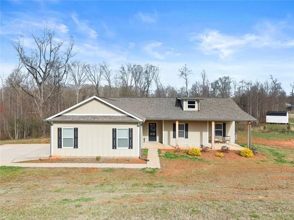 188 Fairview Meadows Drive, Demorest, GA 30535
