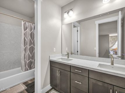 944 Los Alamitos Street, Minden, NV 89423 Photo