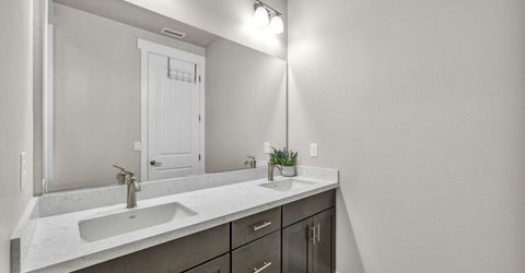 944 Los Alamitos Street, Minden, NV 89423 Photo