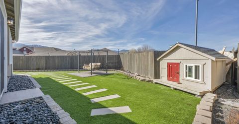 944 Los Alamitos Street, Minden, NV 89423 Photo