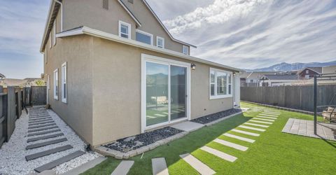 944 Los Alamitos Street, Minden, NV 89423 Photo