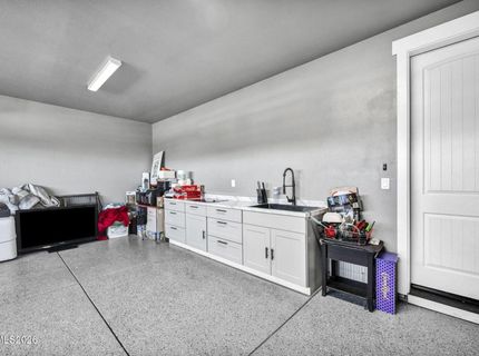 944 Los Alamitos Street, Minden, NV 89423 Photo