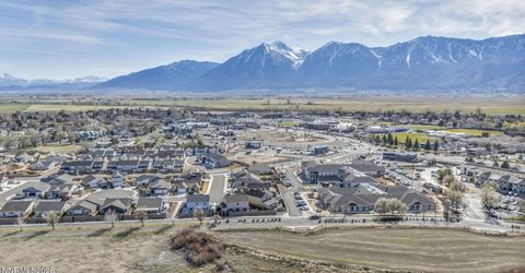 944 Los Alamitos Street, Minden, NV 89423 Photo