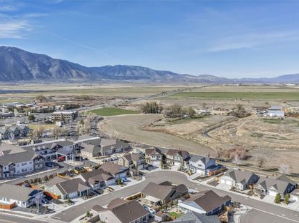 944 Los Alamitos Street, Minden, NV 89423 Photo