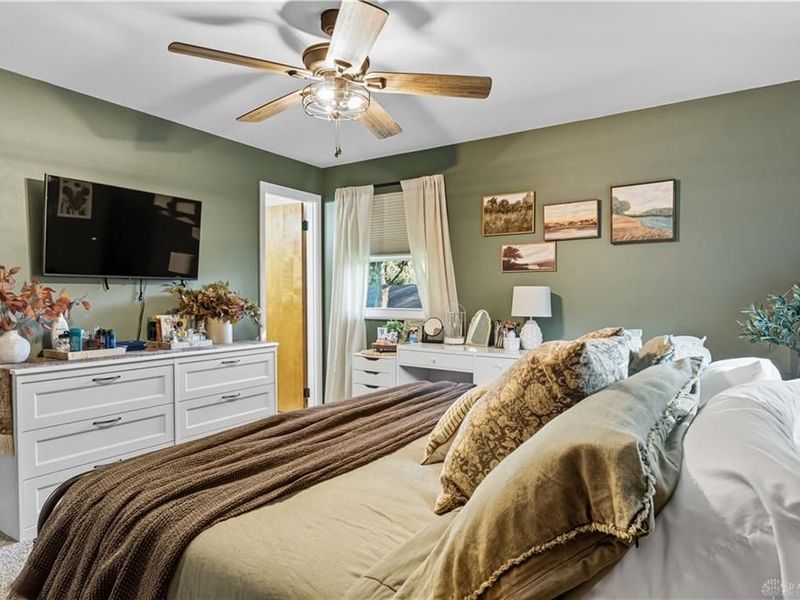 4190 Woodman Drive, Dayton, OH 45440 Photo 20