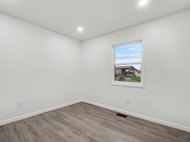 330 Macy Lane, Leesburg, OH 45135 Photo 11