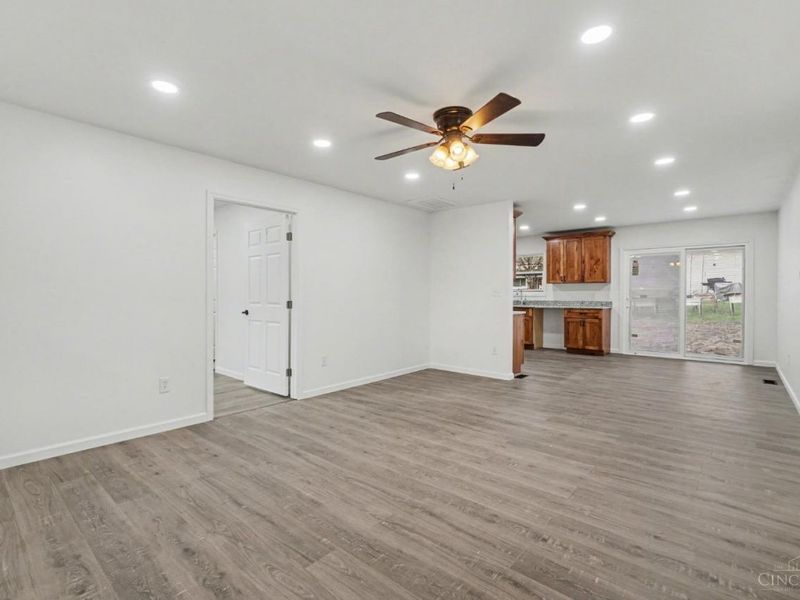 330 Macy Lane, Leesburg, OH 45135 Photo 5