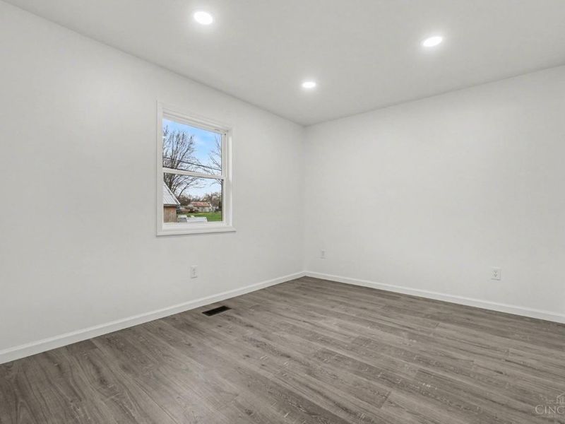 330 Macy Lane, Leesburg, OH 45135 Photo 9