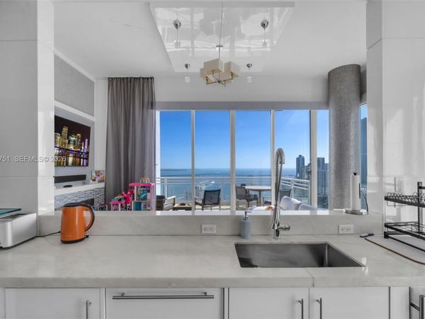 900 Brickell Key Blvd , Unit 2904, Miami, FL 33131