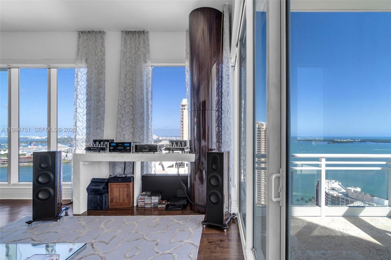 900 Brickell Key Blvd , Unit 2904, Miami, FL 33131 Photo