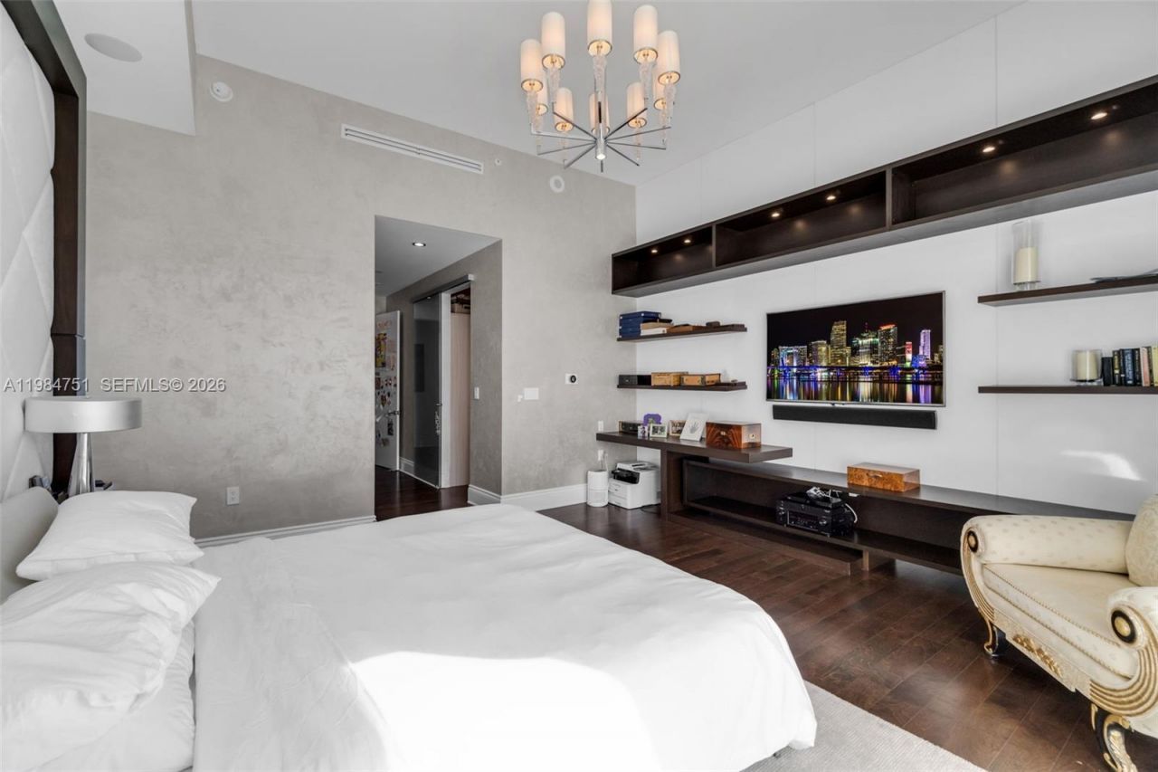 900 Brickell Key Blvd , Unit 2904, Miami, FL 33131 Photo