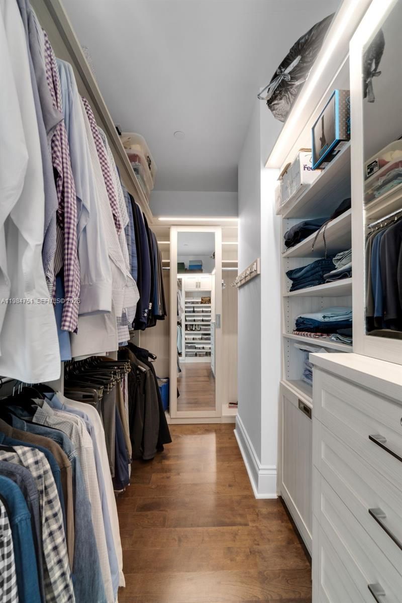 900 Brickell Key Blvd , Unit 2904, Miami, FL 33131 Photo