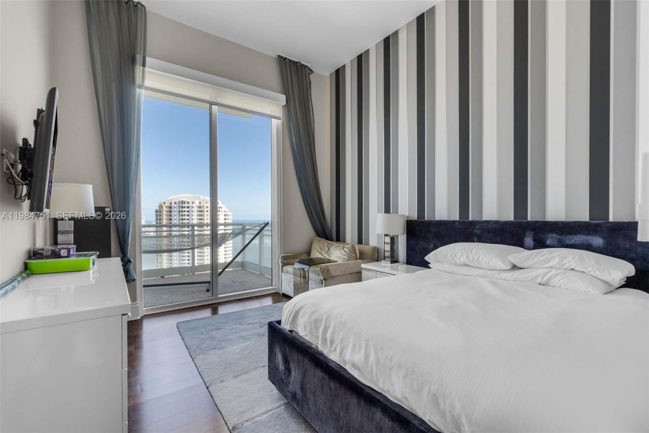 900 Brickell Key Blvd , Unit 2904, Miami, FL 33131 Photo