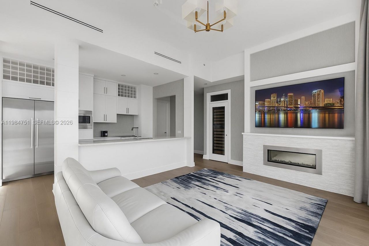 900 Brickell Key Blvd , Unit 2904, Miami, FL 33131 Photo