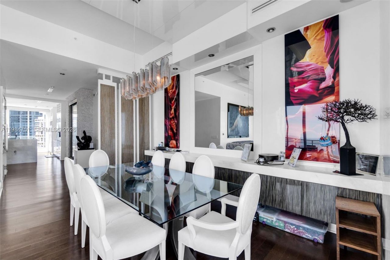 900 Brickell Key Blvd , Unit 2904, Miami, FL 33131 Photo