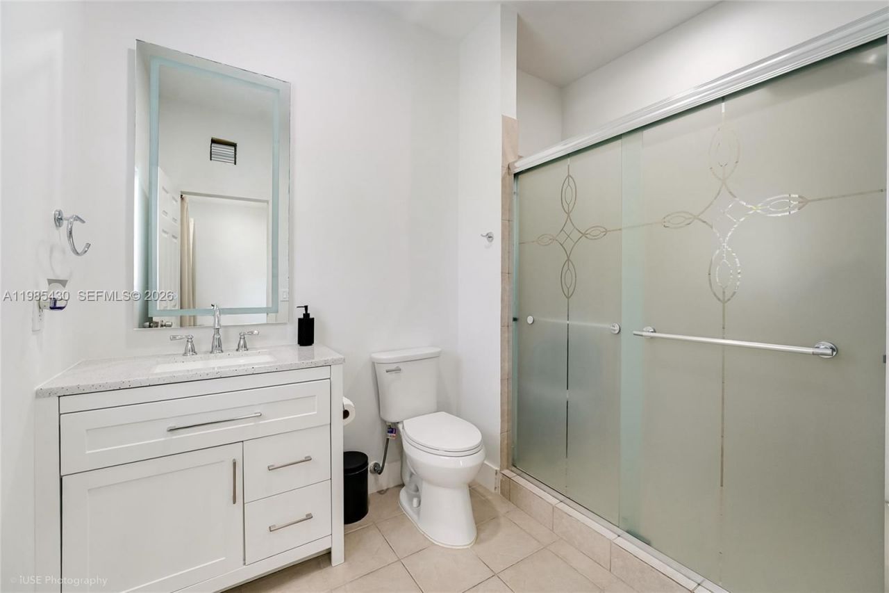 1851 NW 32nd Ave, Miami, FL 33125 Photo