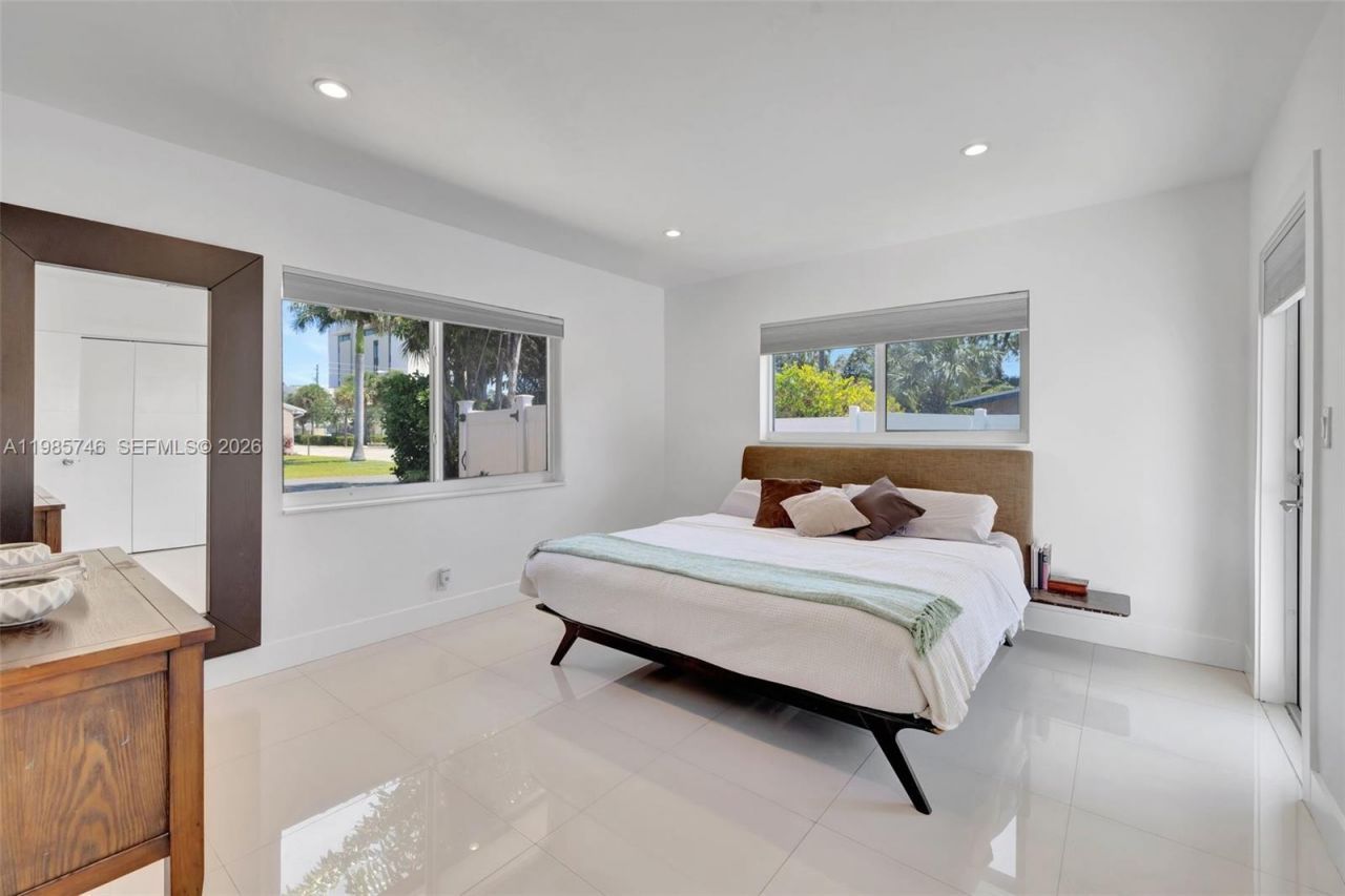 2506 NE 30th St , Fort Lauderdale, FL 33306 Photo