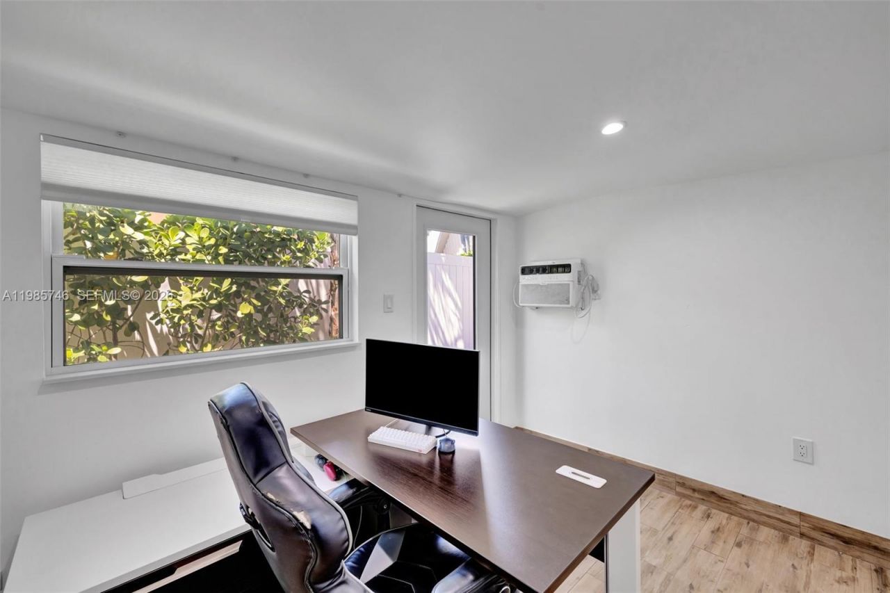 2506 NE 30th St , Fort Lauderdale, FL 33306 Photo