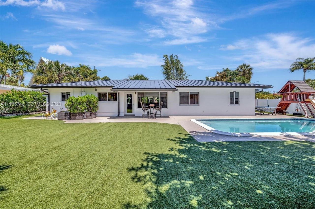 2506 NE 30th St , Fort Lauderdale, FL 33306 Photo