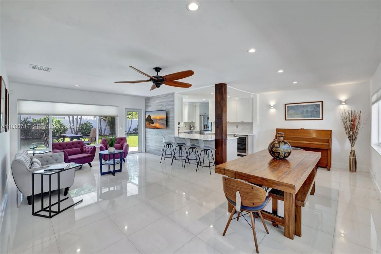 2506 NE 30th St , Fort Lauderdale, FL 33306 Photo