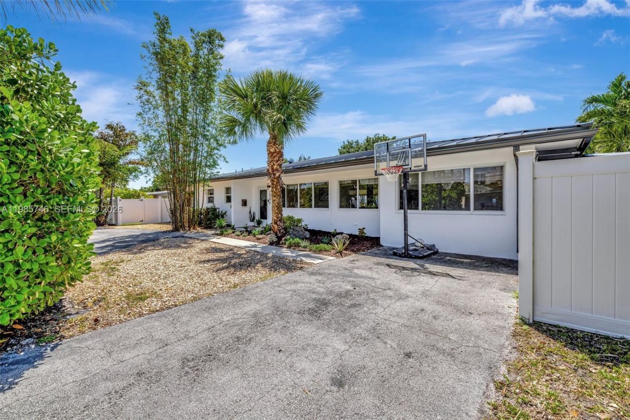 2506 NE 30th St , Fort Lauderdale, FL 33306 Photo