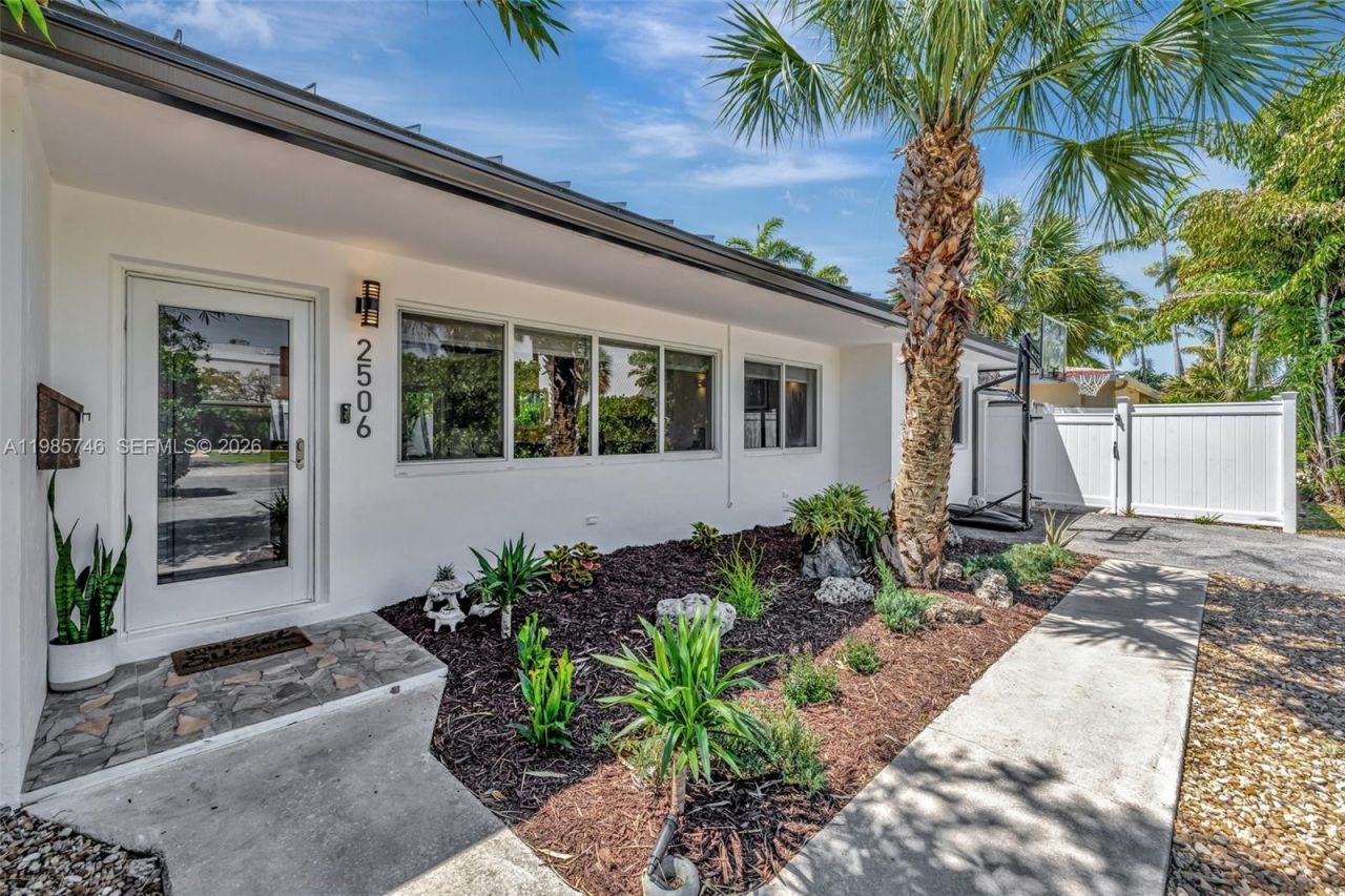 2506 NE 30th St , Fort Lauderdale, FL 33306 Photo