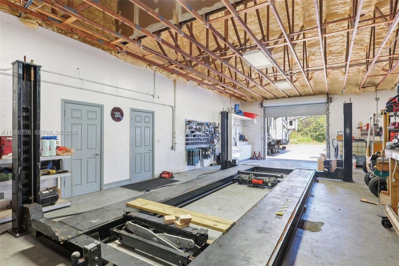 645 Old Dixie Hwy , Sebastian, FL 32958 Photo