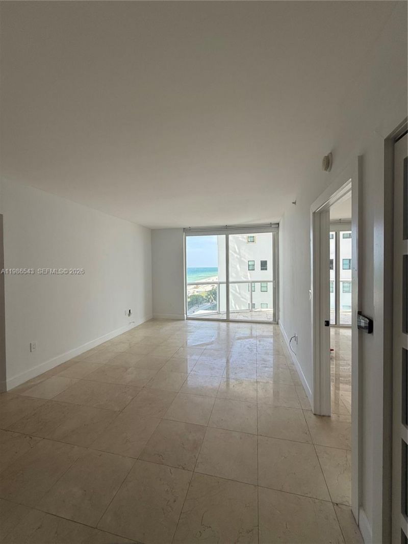 6365 Collins Ave , Unit 904, Miami Beach, FL 33141 Photo